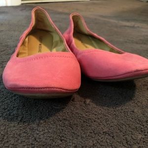 Pink flats